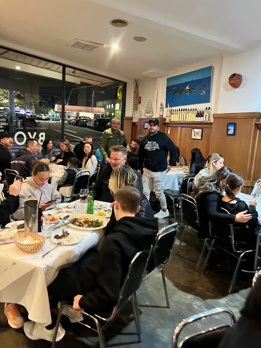 Vibe, Doncaster Greek Tavern