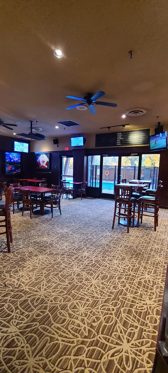 Vibe, Pastimes Sports Bar and Grill