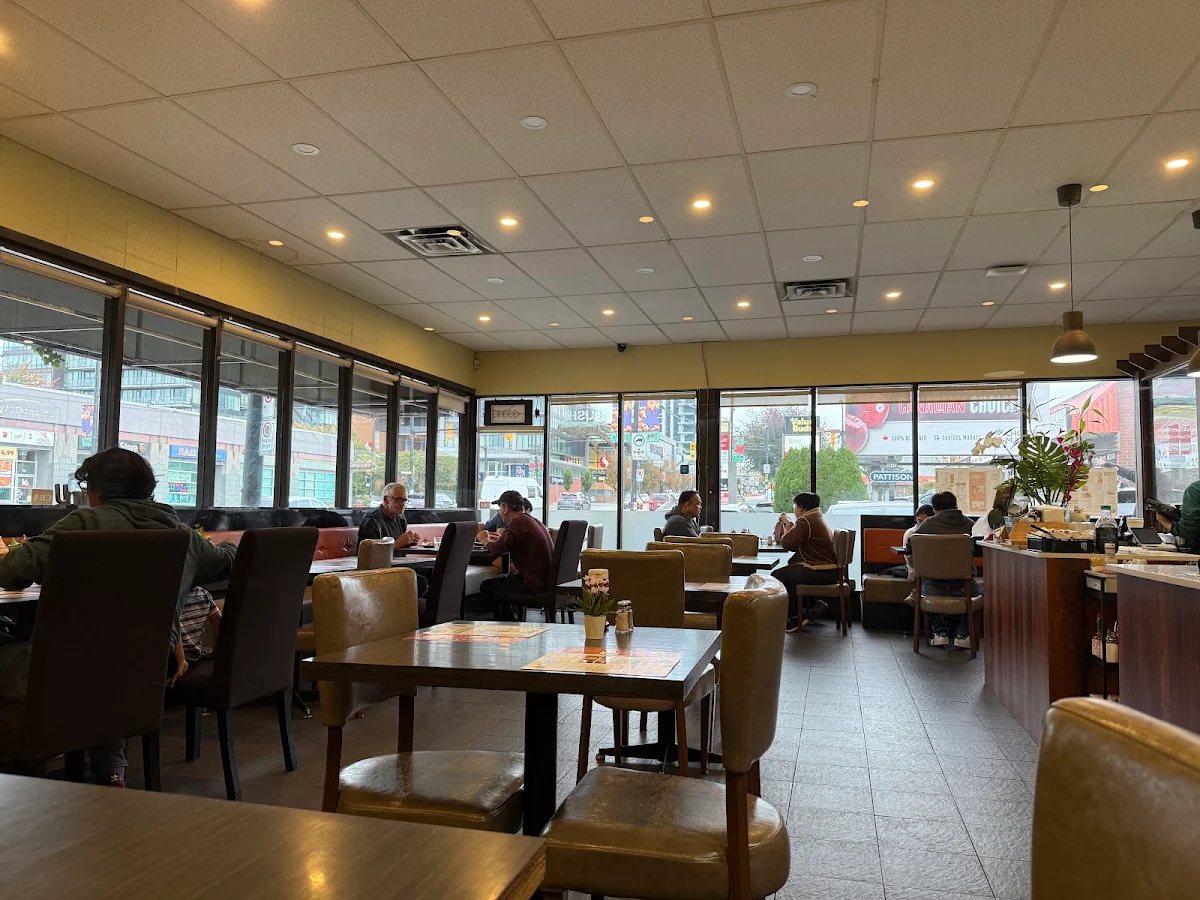 Vibe, AT Cafe