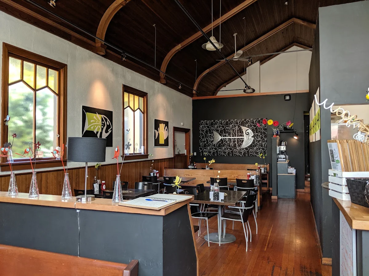 Vibe, Bare Bones Fish House & Smokery