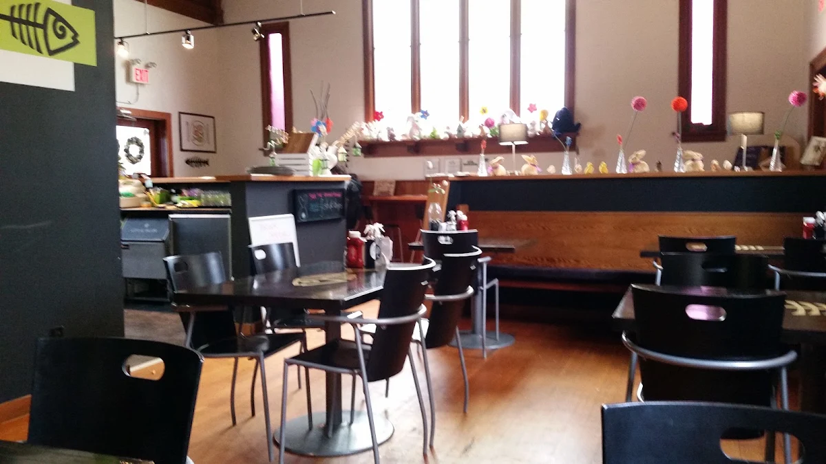 Vibe, Bare Bones Fish House & Smokery
