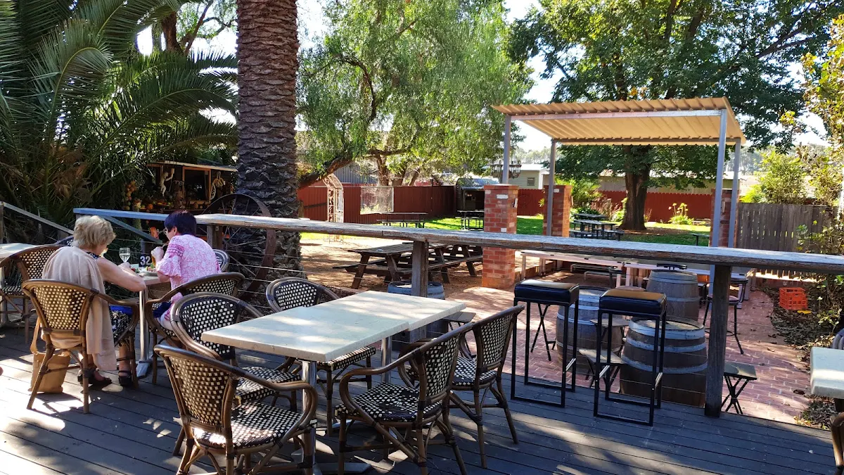 Vibe, The Vine Hotel