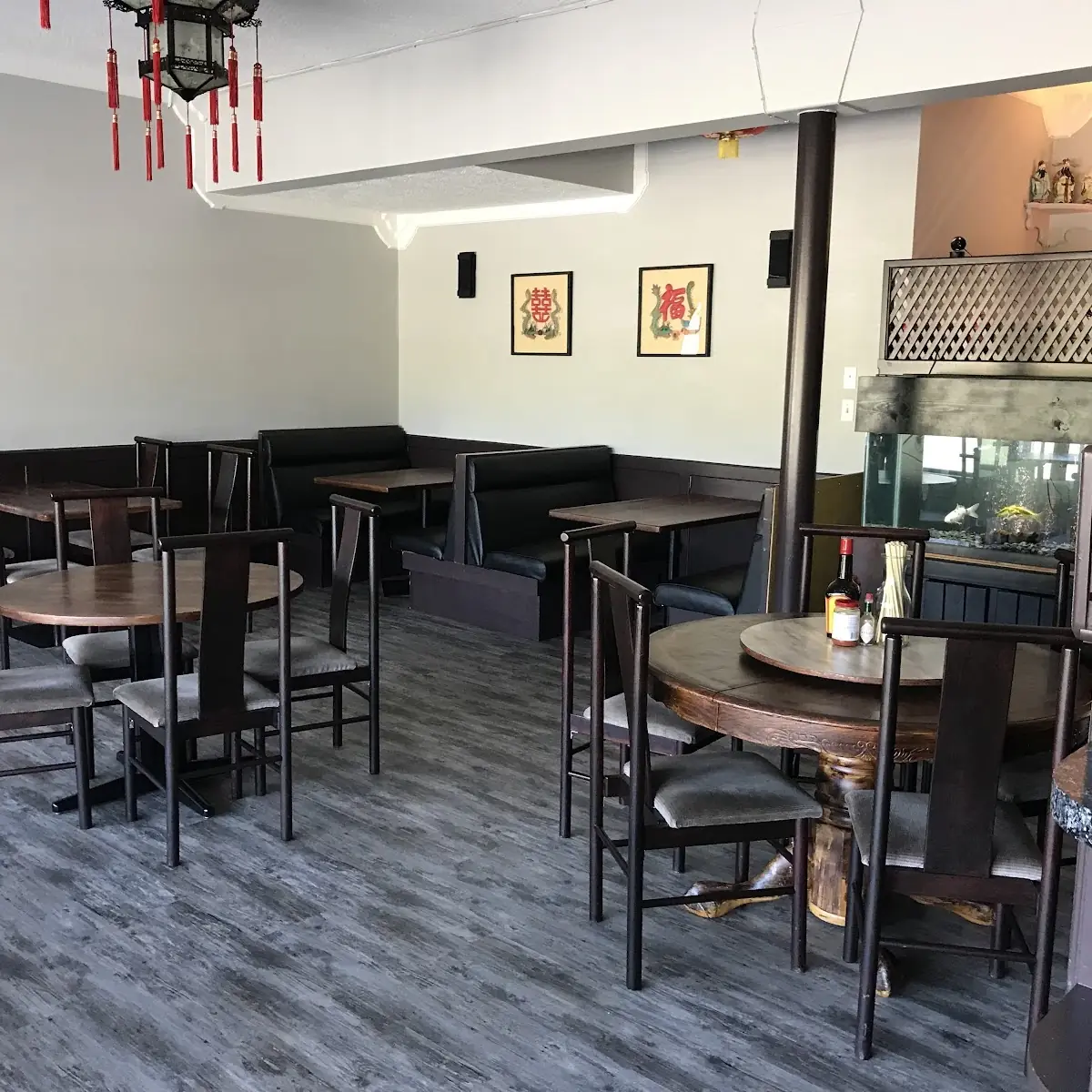 Vibe, Golden Island Restaurant