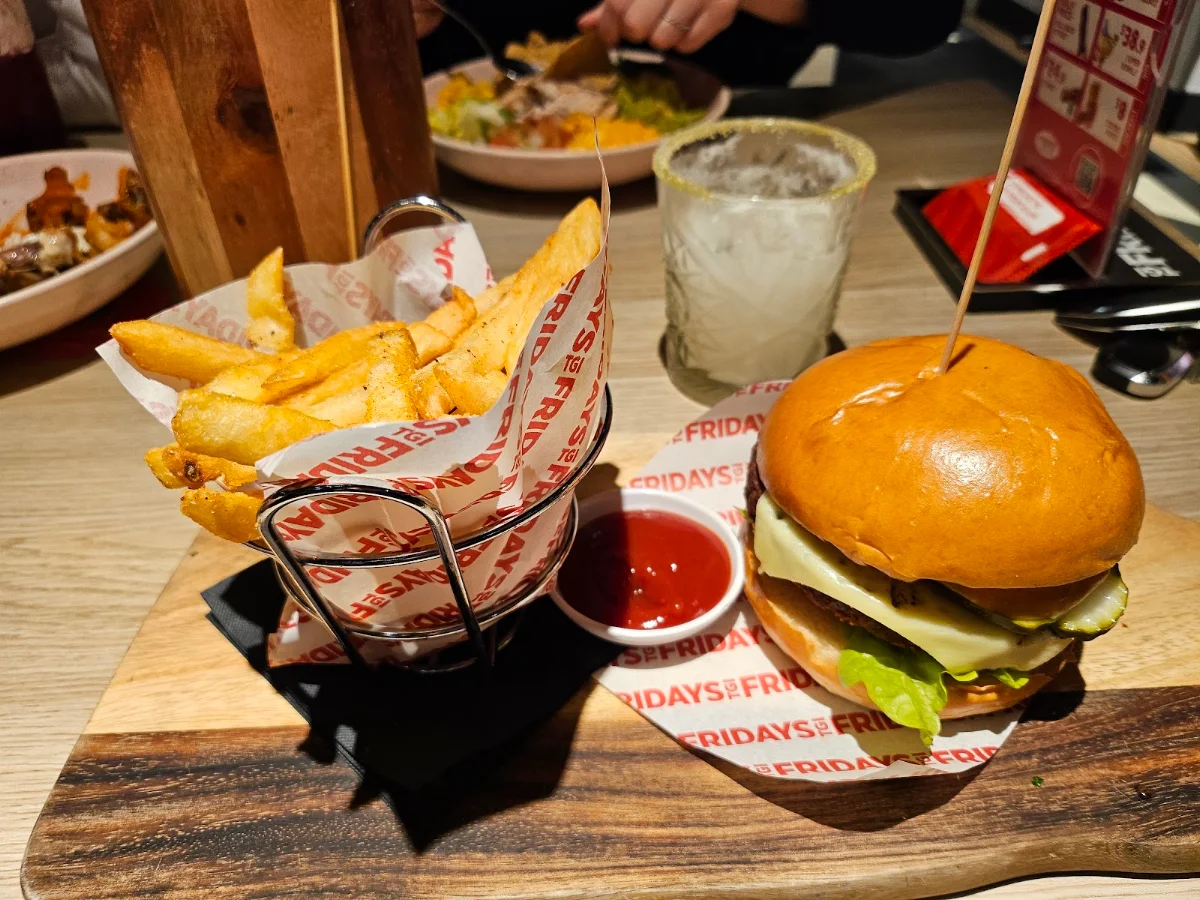 Food & drink, TGI Fridays Carousel