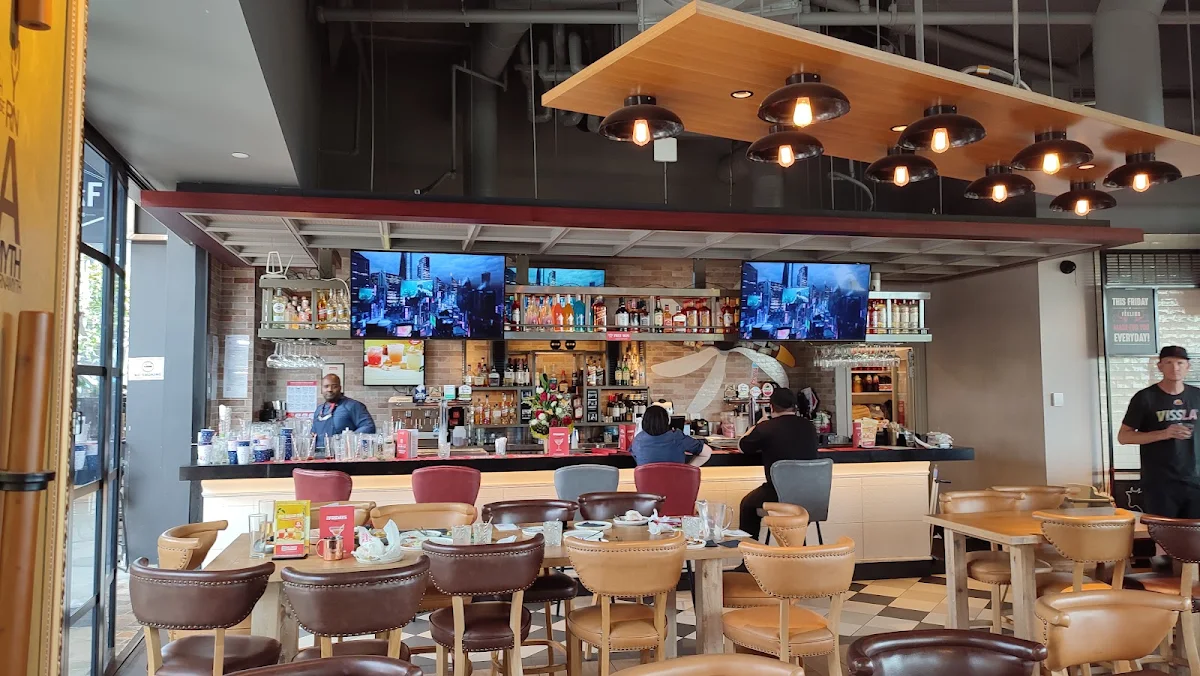 Vibe, TGI Fridays Carousel