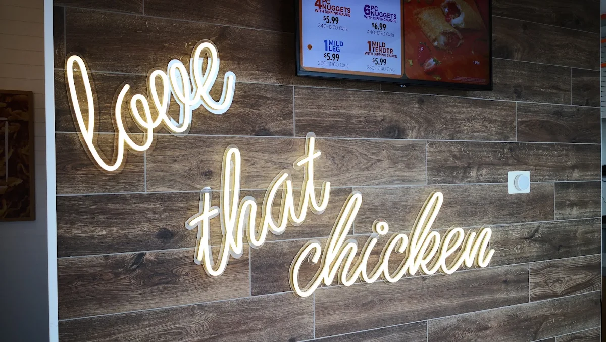 Menu, Popeyes Louisiana Kitchen