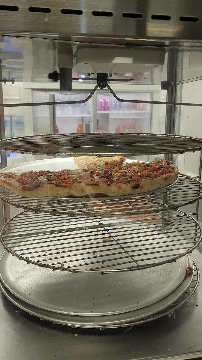 Vibe, Presto Pizza