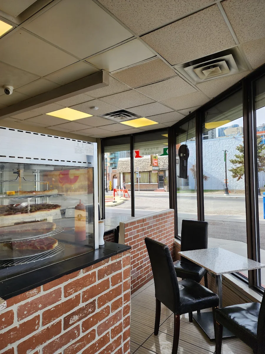 Vibe, Presto Pizza