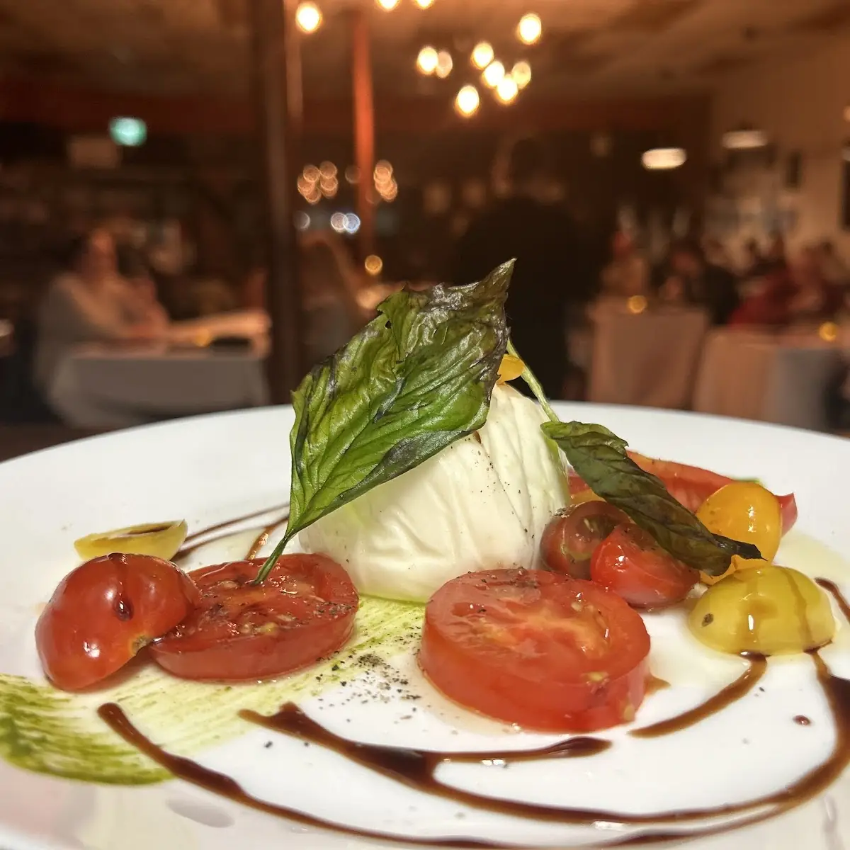 Food & drink, The Bar + Kitchen