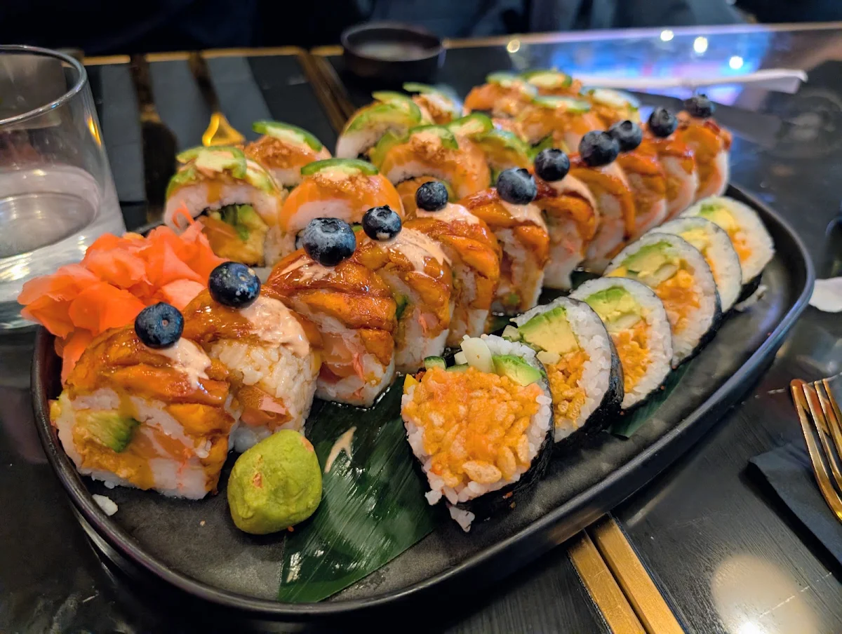 Food & drink, Le Coin Sushi & Burger Bar