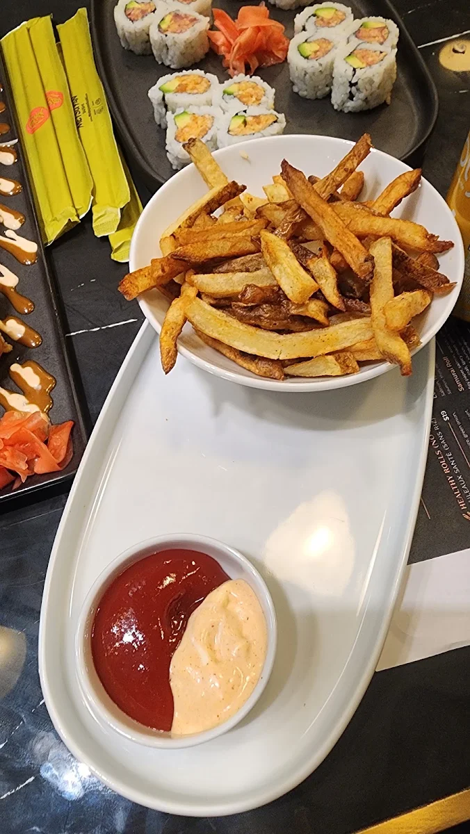 Food & drink, Le Coin Sushi & Burger Bar