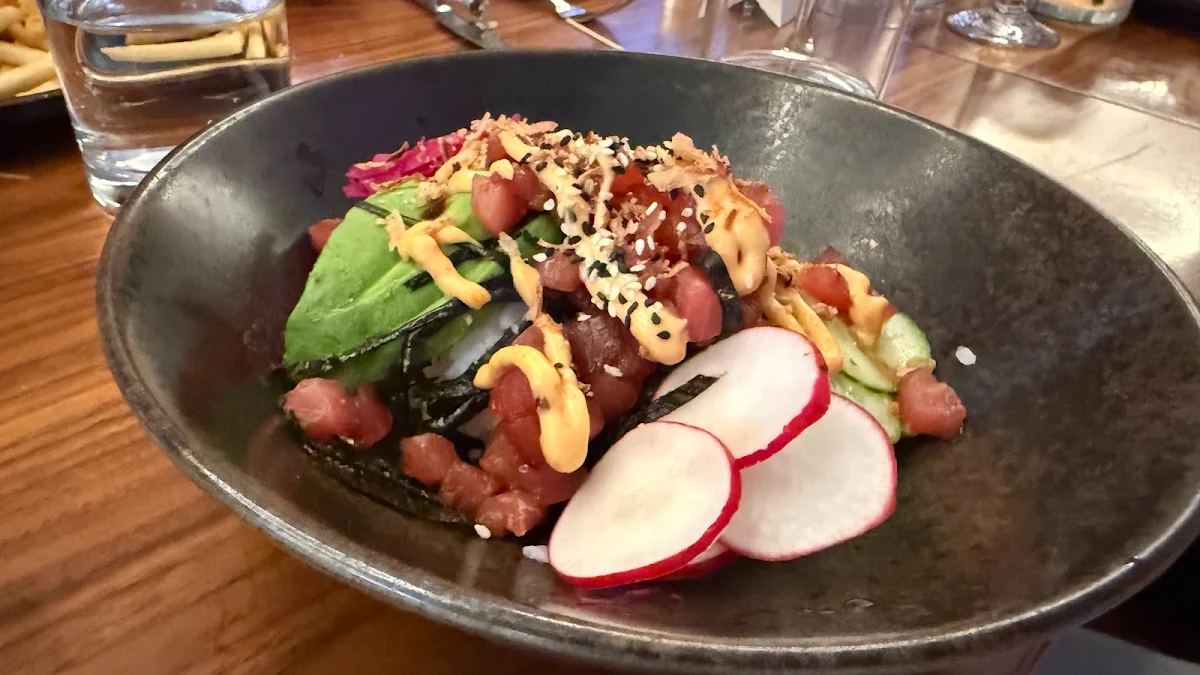 Food & drink, radius® on Brant