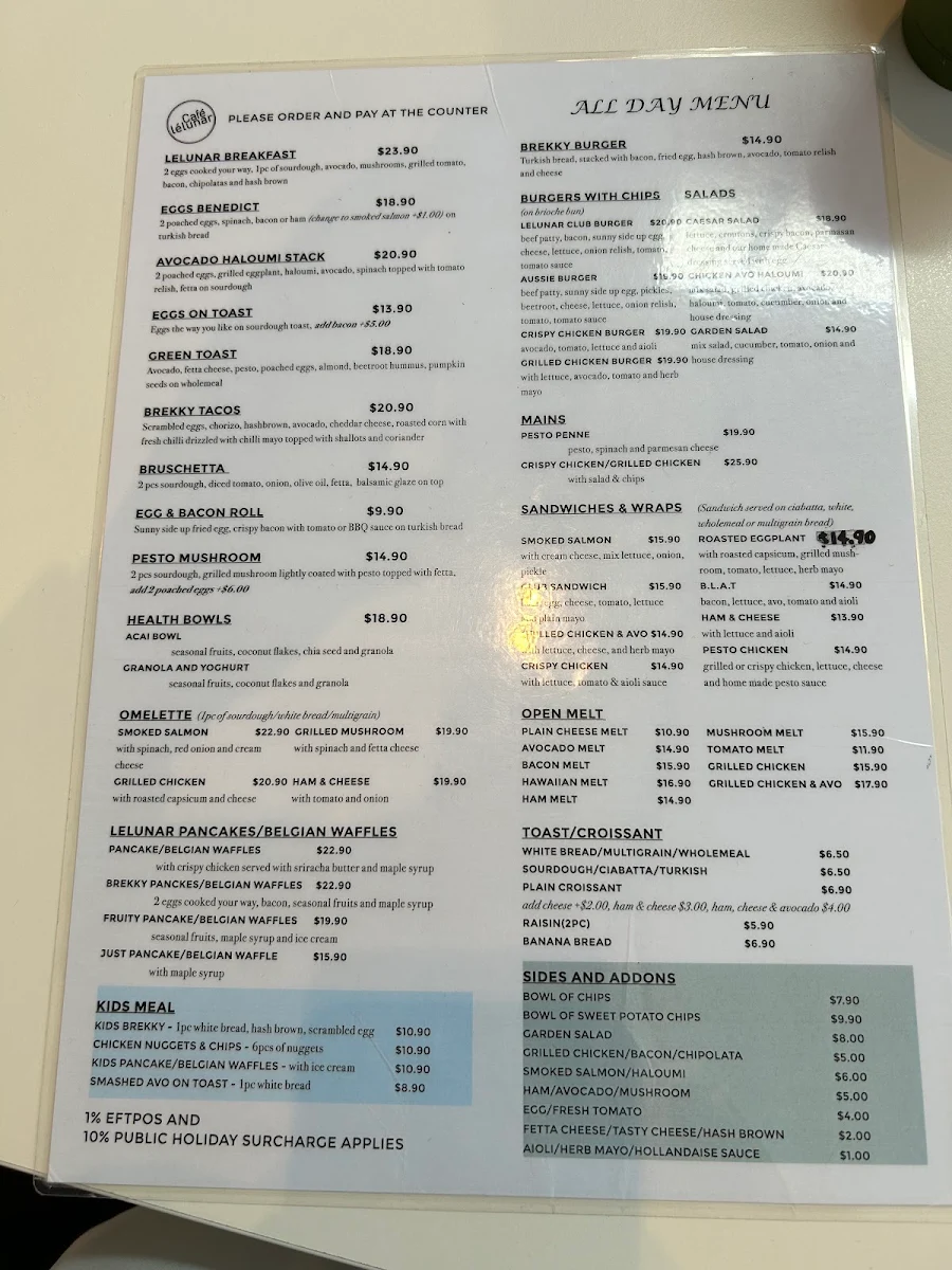 Menu, Cafe LeLunar