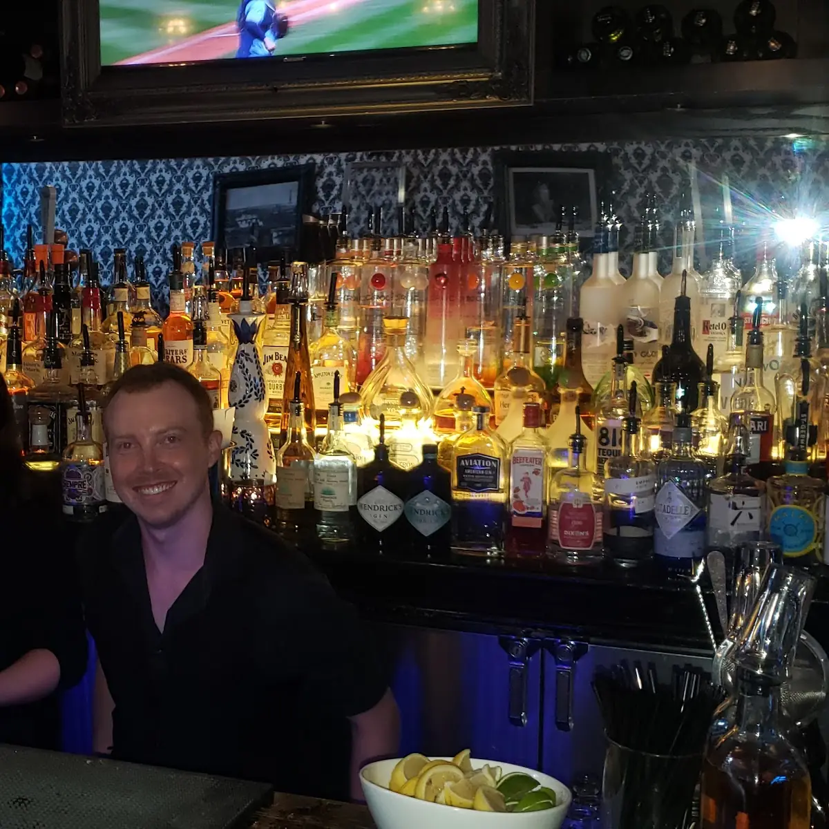 Vibe, Panache Restaurant And Lounge