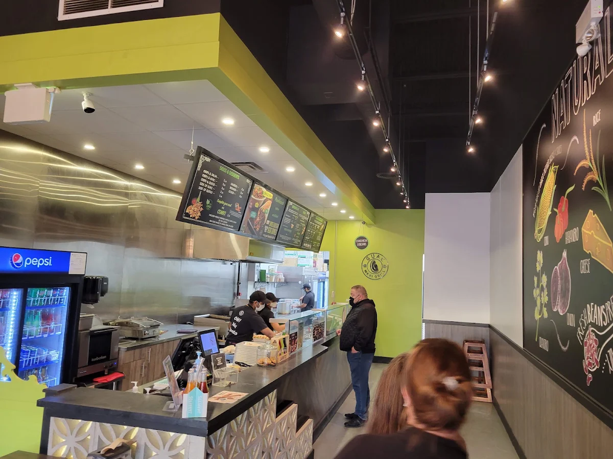 Vibe, Guac Mexi Grill