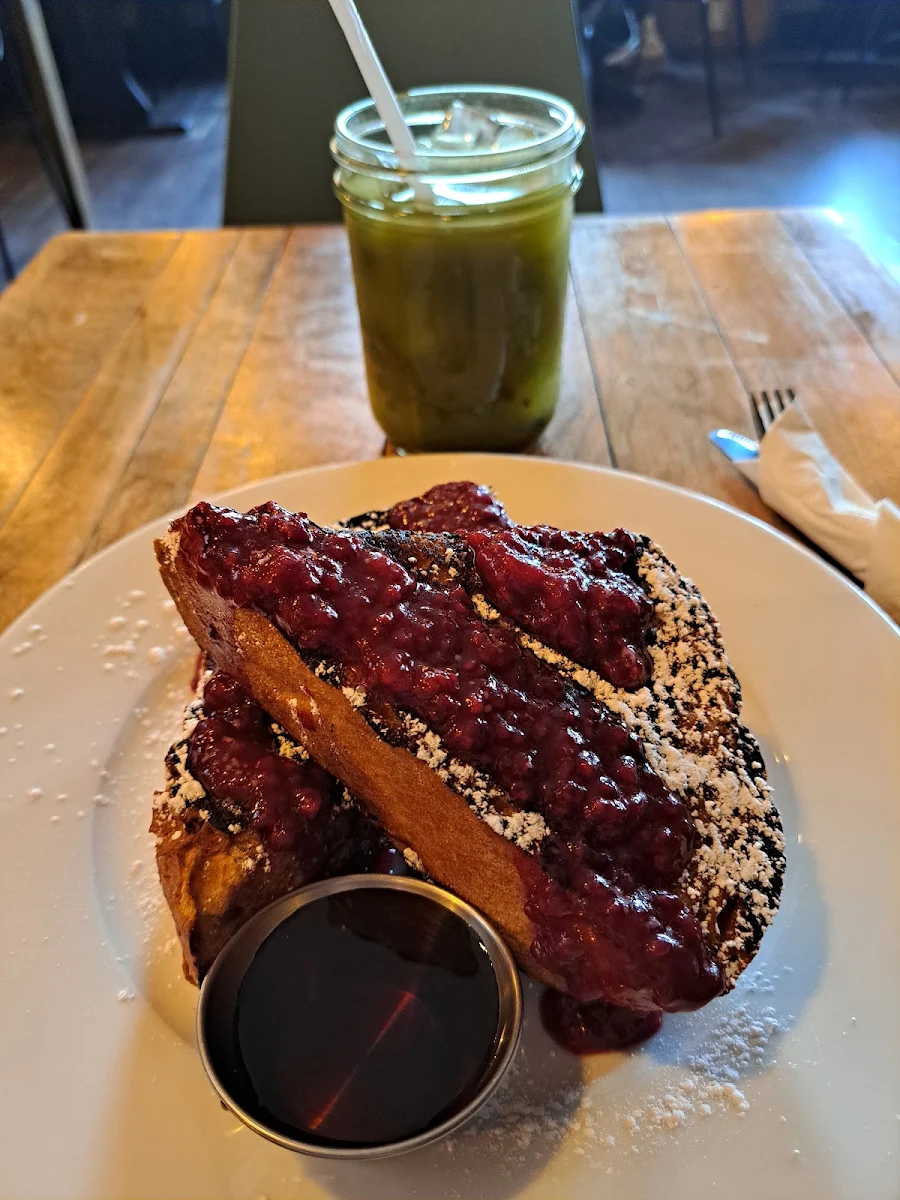 Food & drink, Revelstoke Café