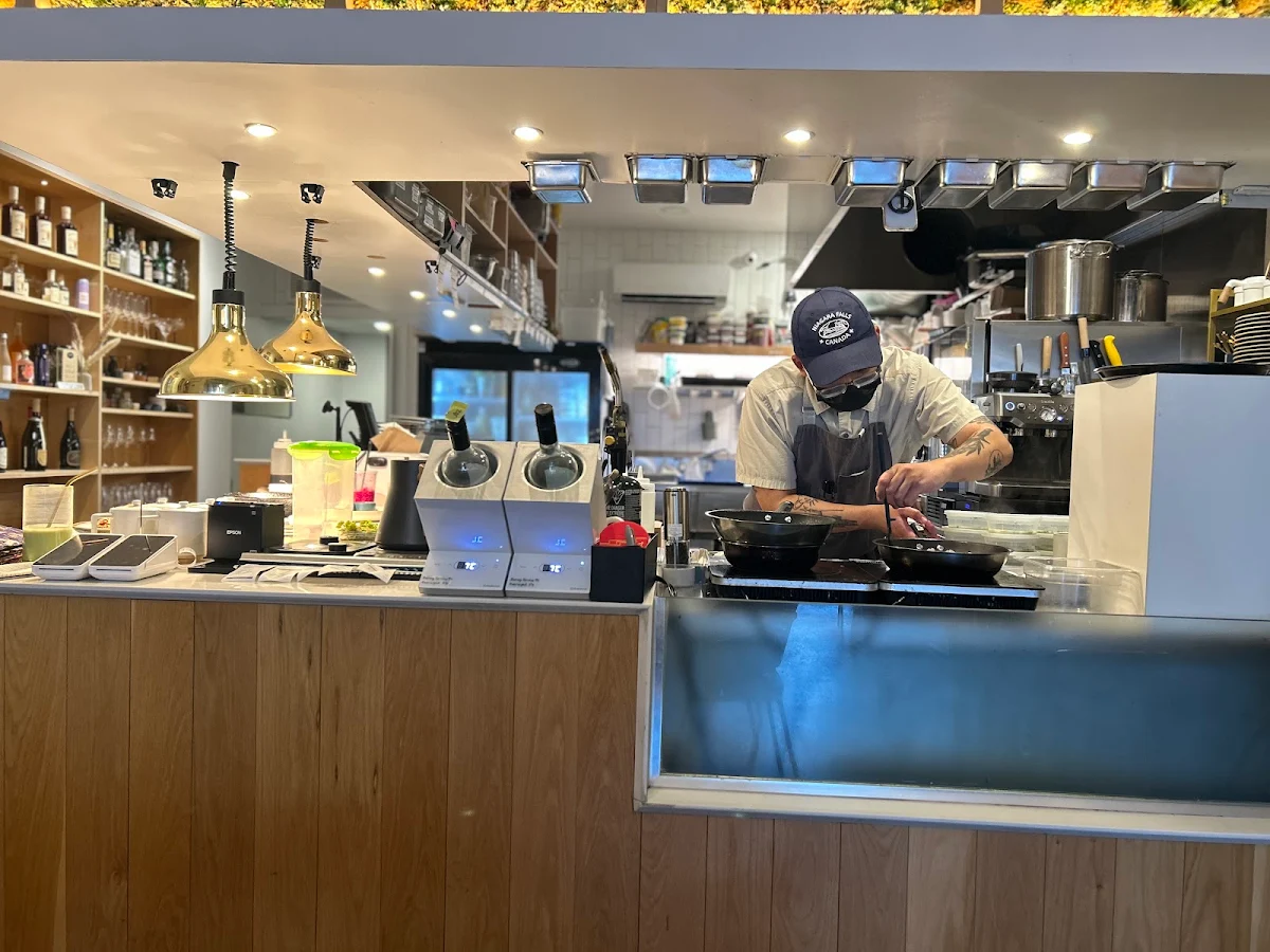 Vibe, Don at Kitsilano