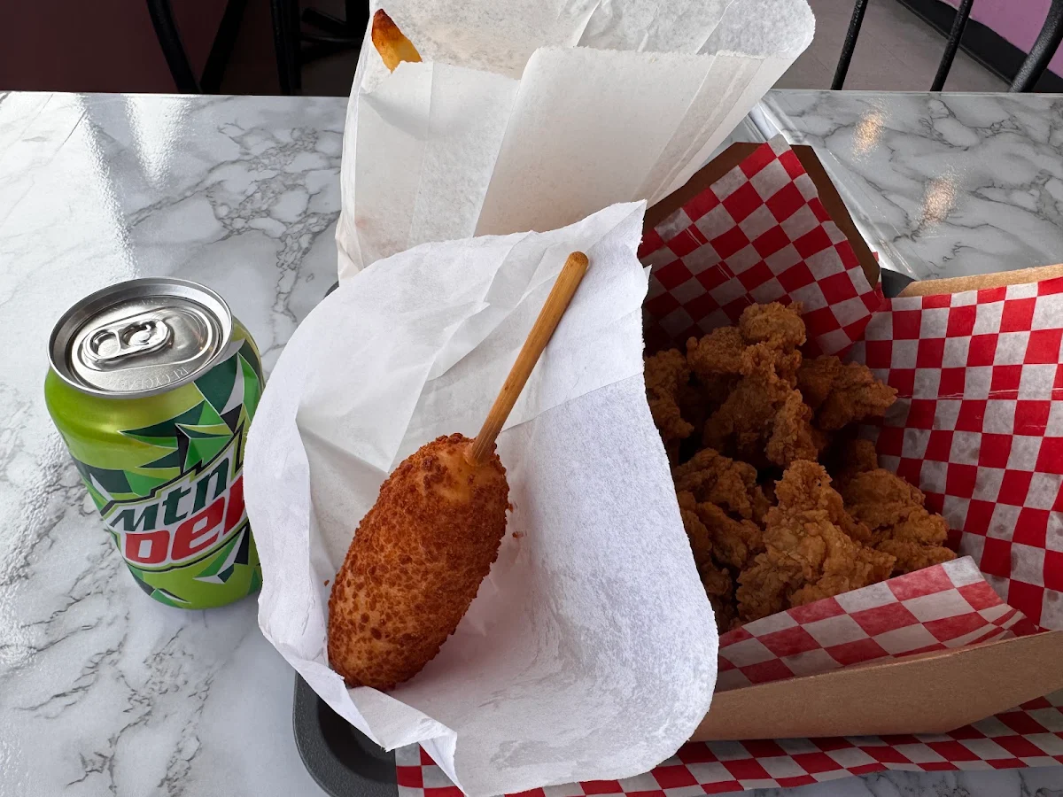 Food & drink, Claresholm And Kitchen