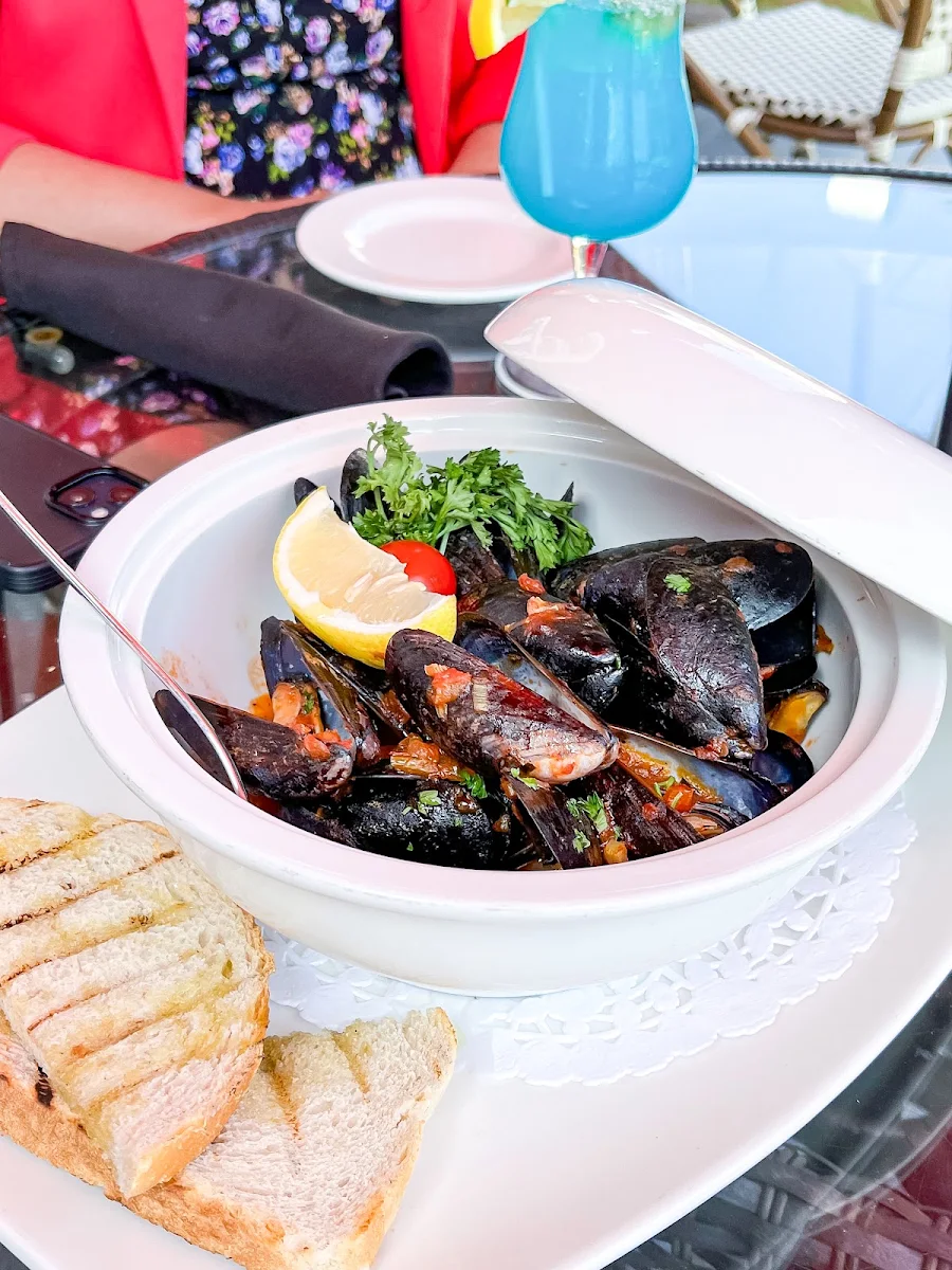 Food & drink photo 10