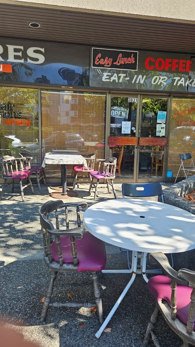 Vibe, Yaser's Cafe