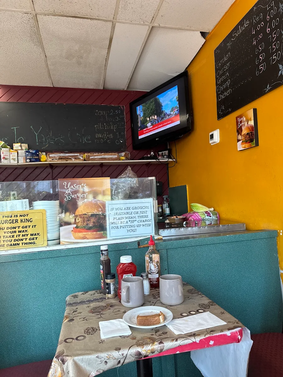 Vibe, Yaser's Cafe