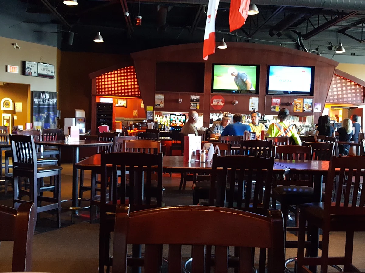 Vibe, Boston Pizza