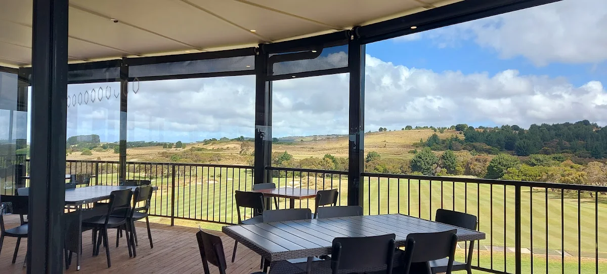 Vibe, The Range Restaurant at Mount Compass