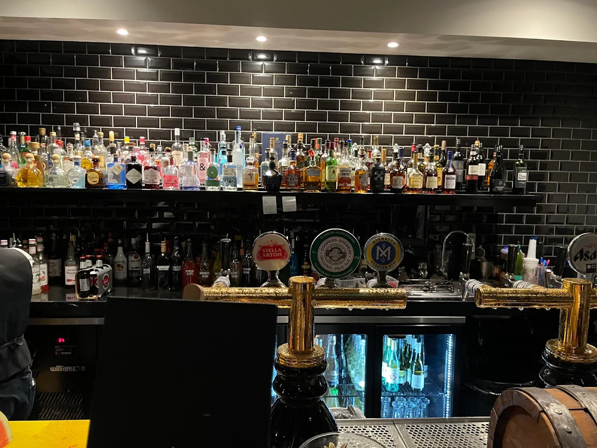 Vibe, The Gatsby Lounge