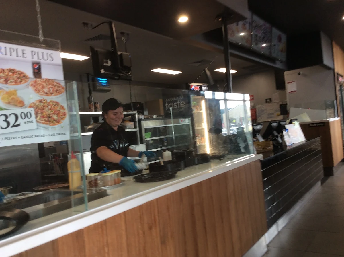 Vibe, Domino's Pizza Morwell