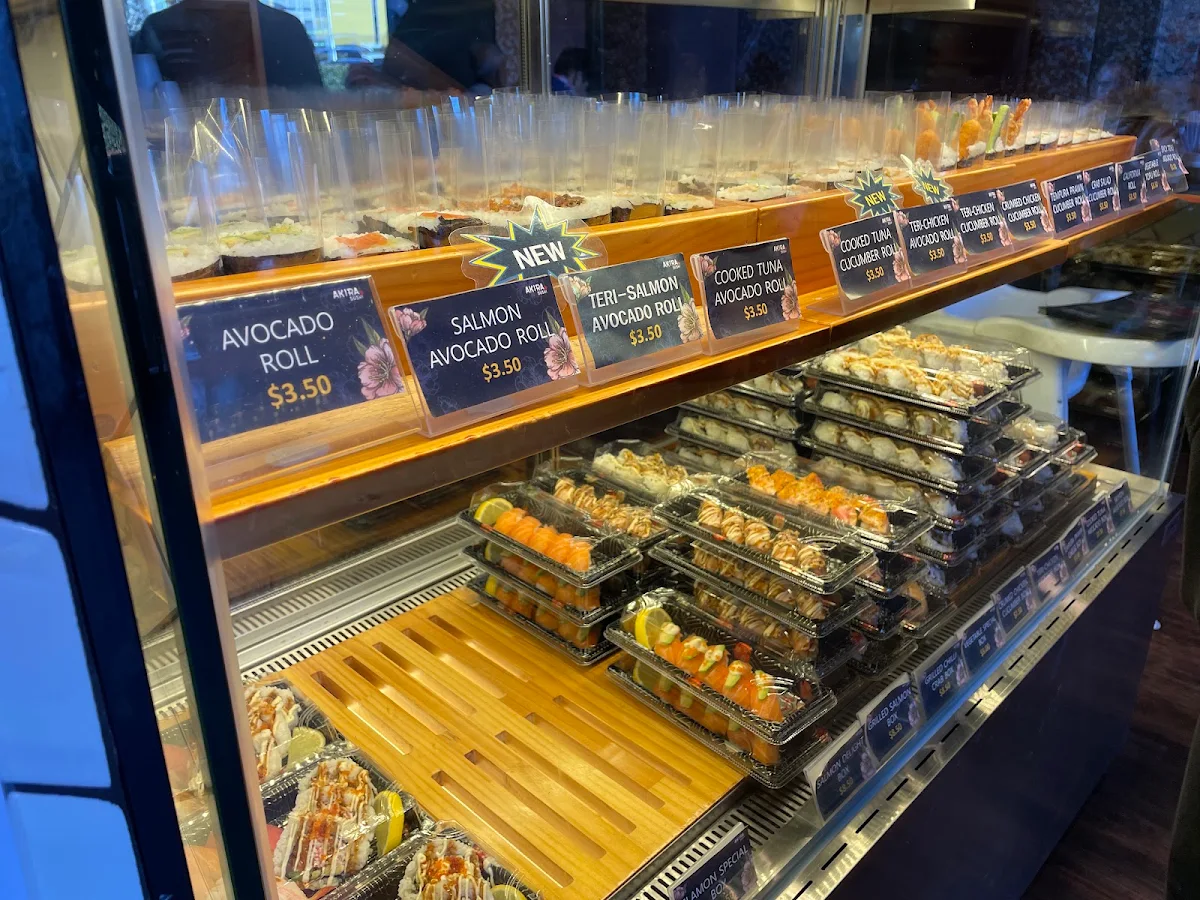 Vibe, Akira Sushi