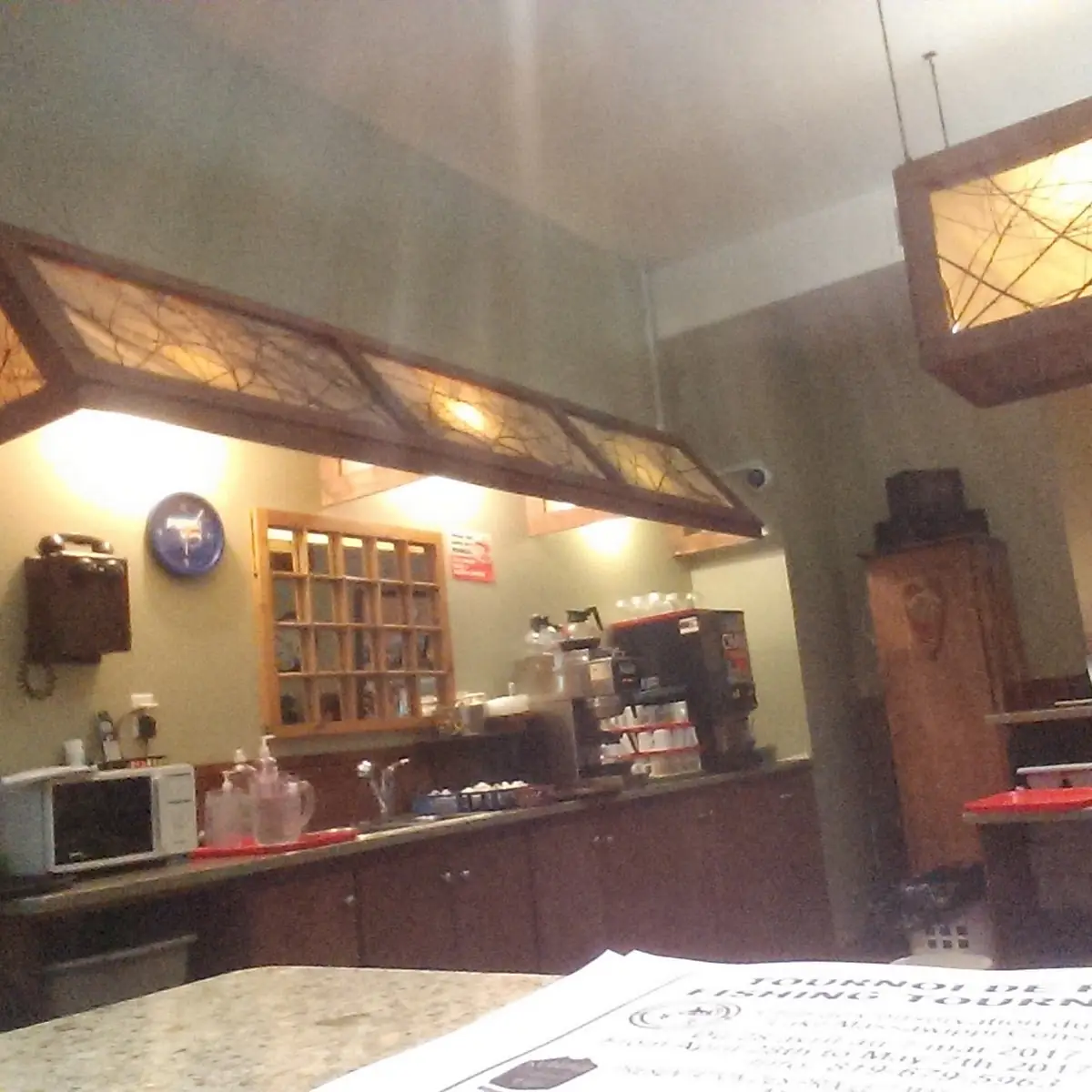 Vibe, Wood's Snack Bar