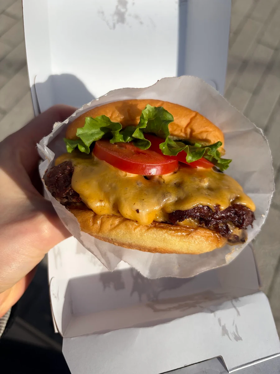 Food & drink, Shake Shack - King West