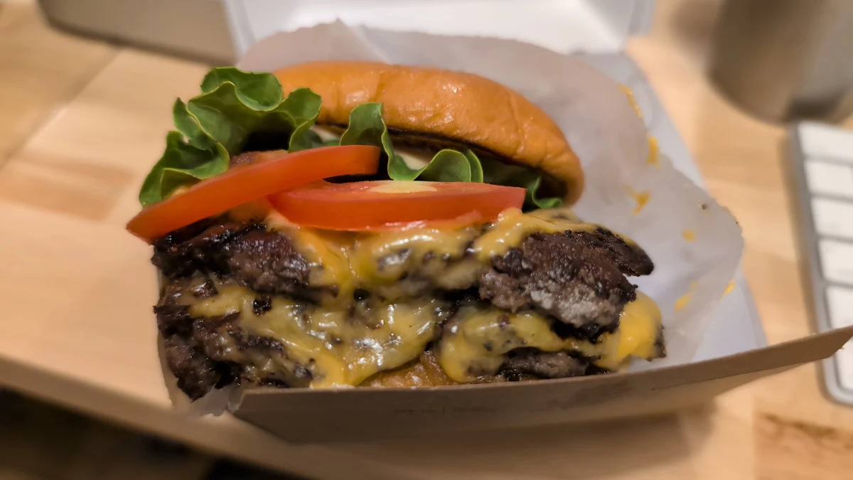 Food & drink, Shake Shack - King West