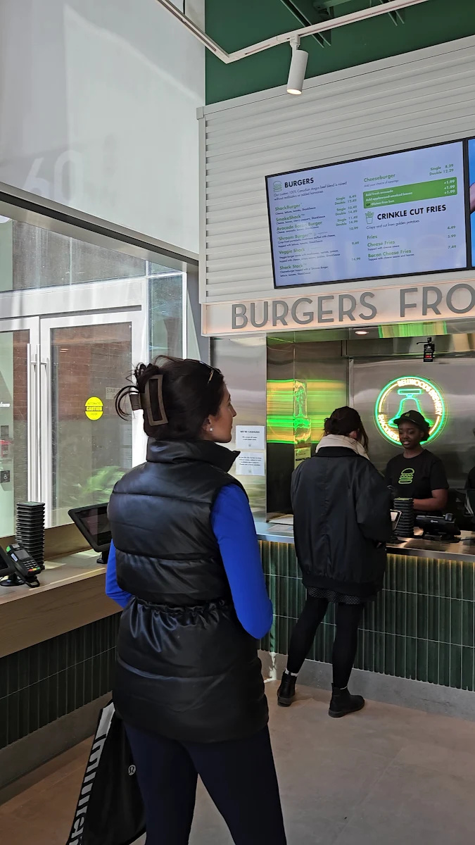 Vibe, Shake Shack - King West