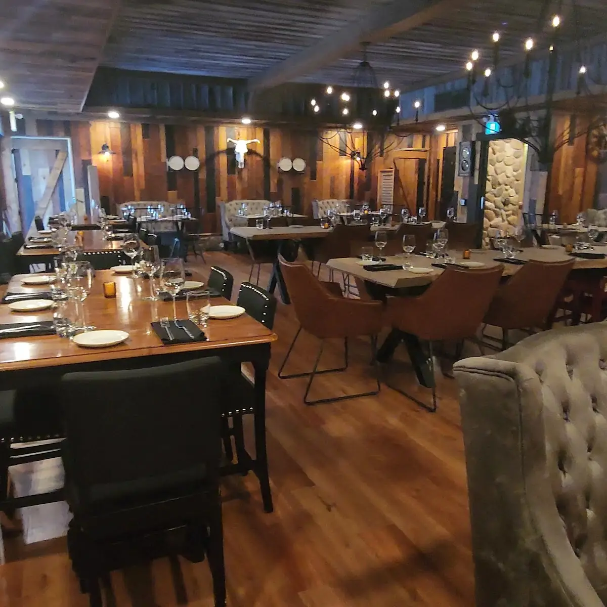 Vibe, Barnwood Restaurant