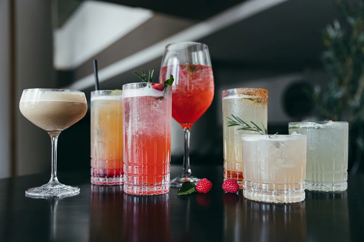 Food & drink, Mythik