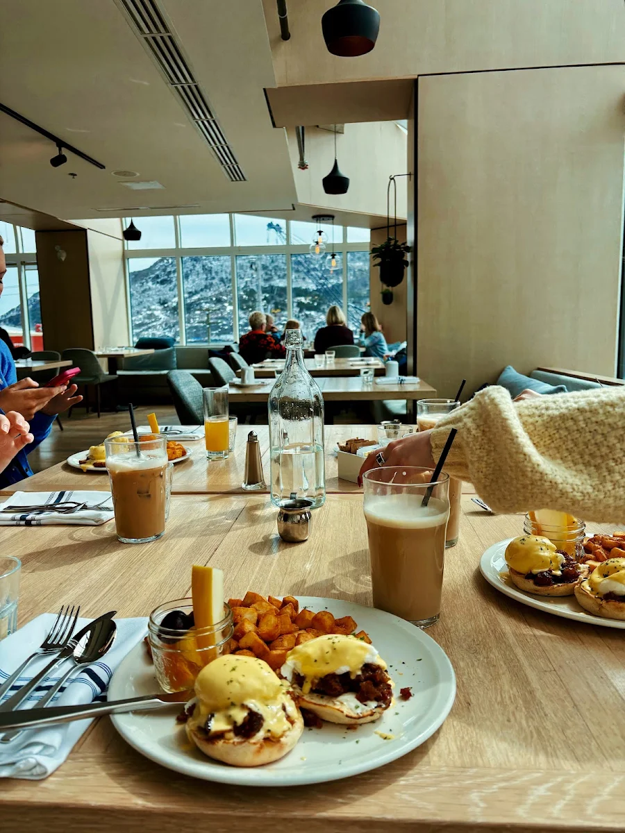 Food & drink photo 4