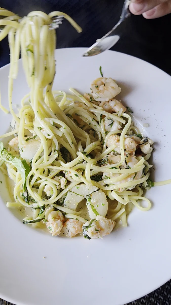 Food & drink, 112 Restaurant & Lounge