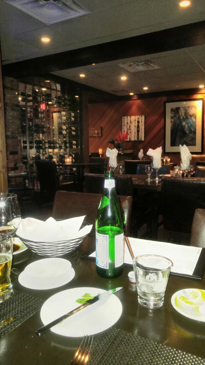Food & drink, 112 Restaurant & Lounge