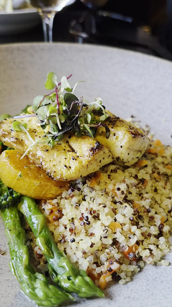 Food & drink, 112 Restaurant & Lounge