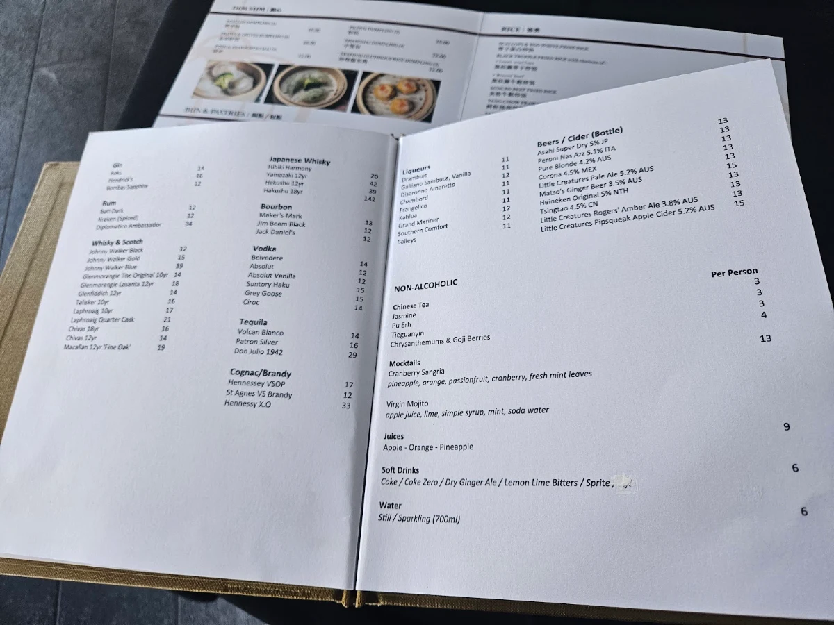 Menu, Lantern On the Quay