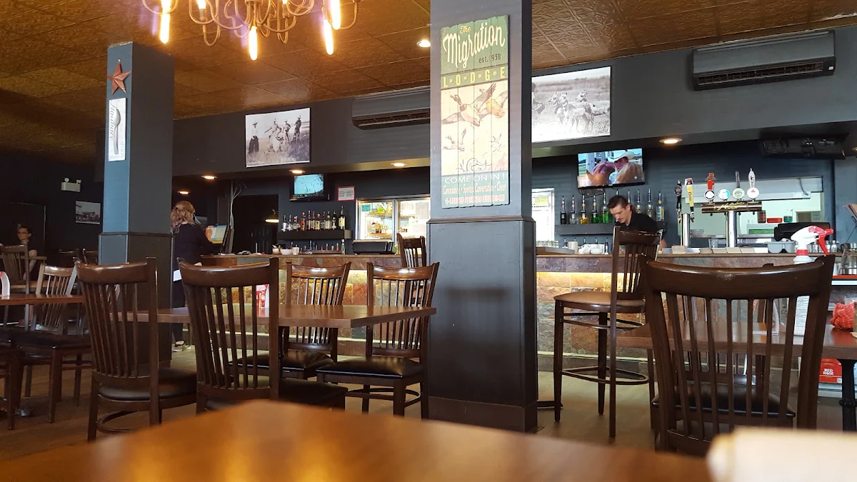 Vibe, Park & Trestle Pub and Restaurant
