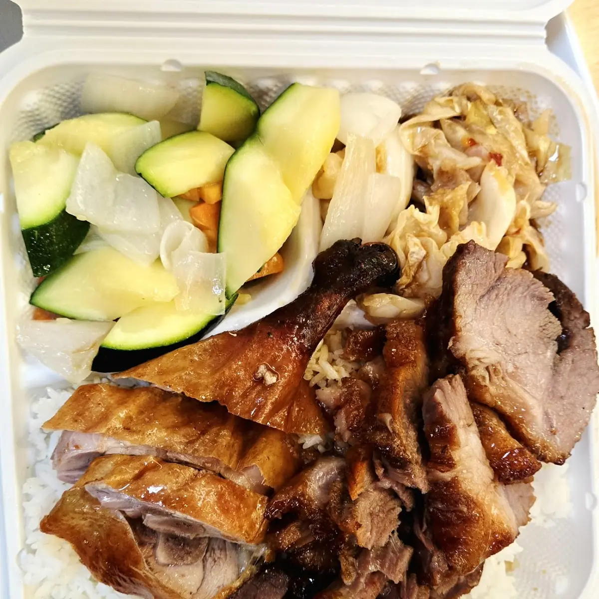 Food & drink, FAVOUR BBQ 祥利