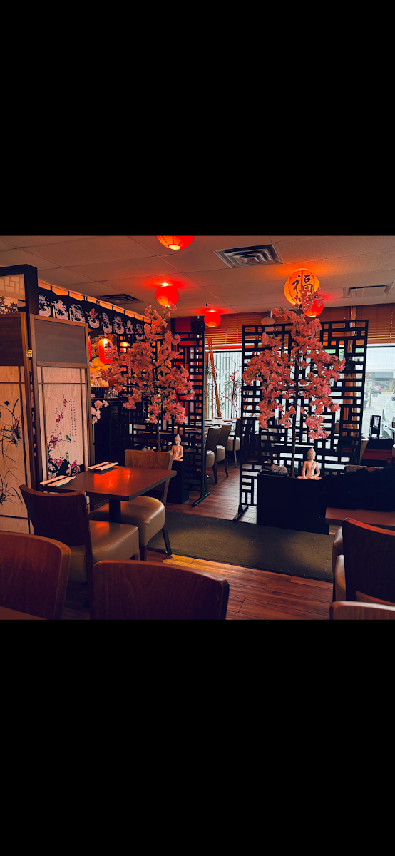 Vibe, Uni Sushi
