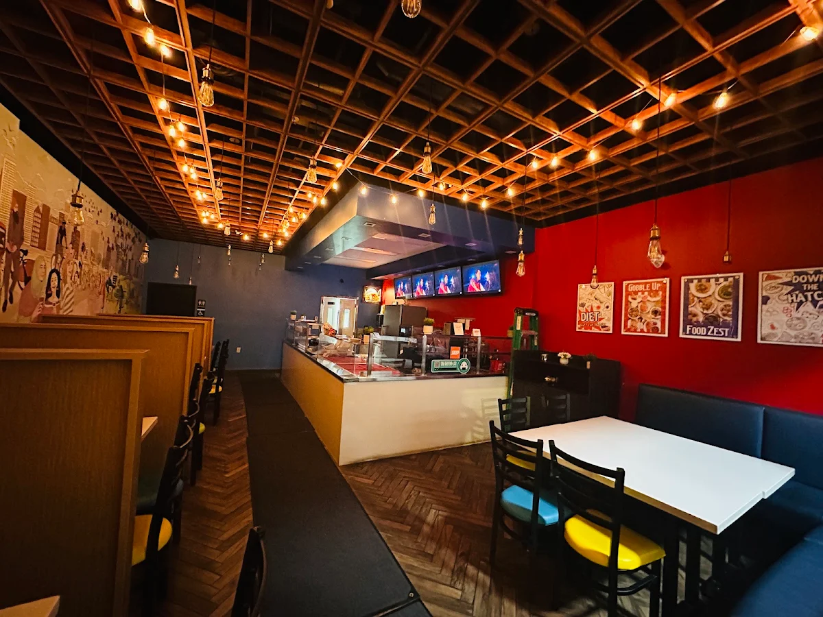 Vibe, United Punjab Eatery & Grill