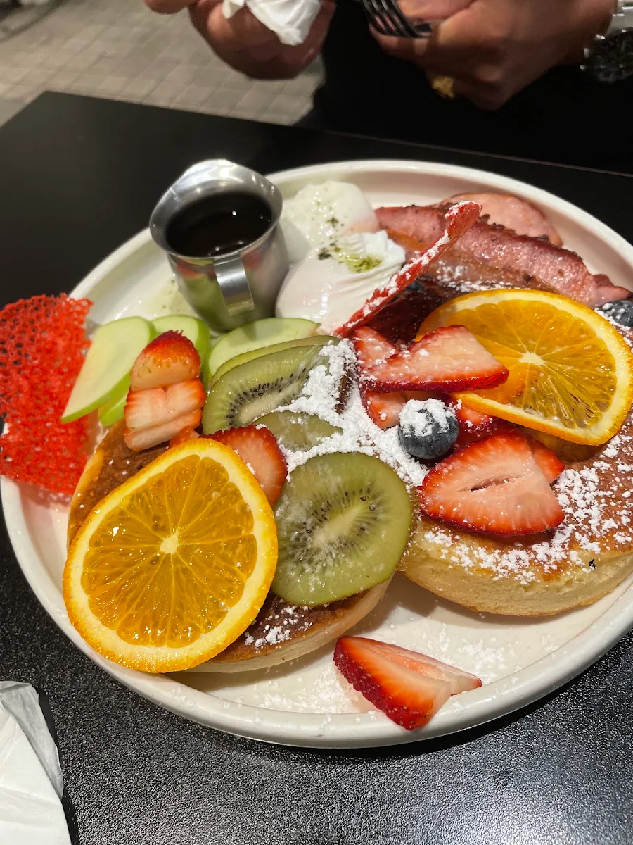 Food & drink, Cafe Lelunar