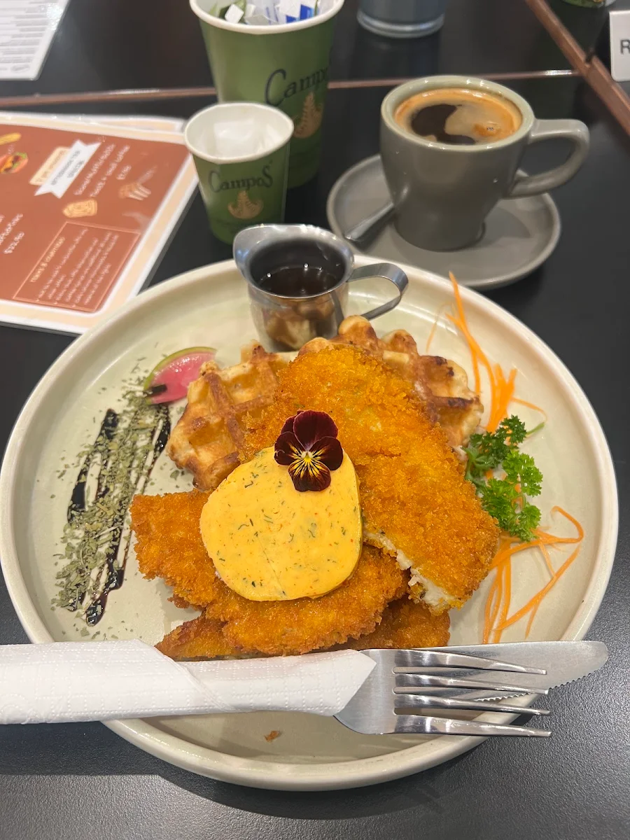 Food & drink, Cafe Lelunar