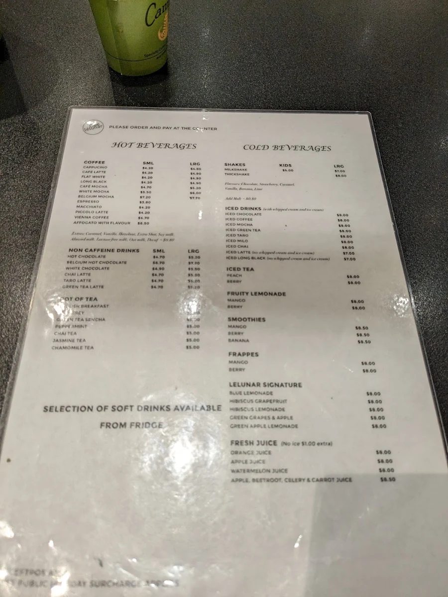 Menu, Cafe Lelunar