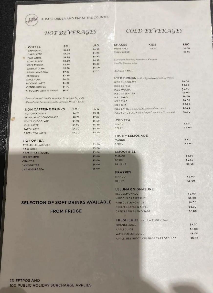 Menu, Cafe Lelunar