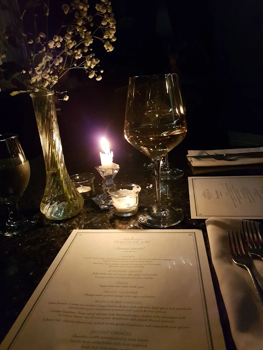 Menu, Artisan Grill